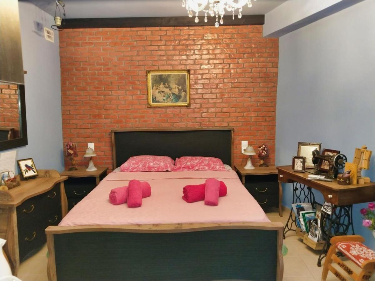 Mama'S Cozy Room 1 カランバカ エクステリア 写真